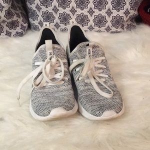 Addias Cloudfoam sneakers